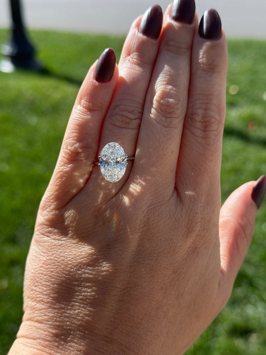 6.56 F VS1 Oval Diamond