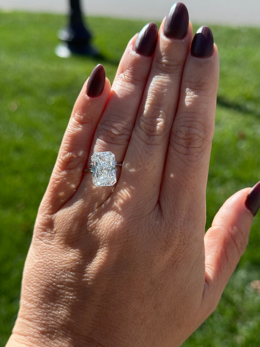 7.67 E VS1 Radiant Cut Diamond