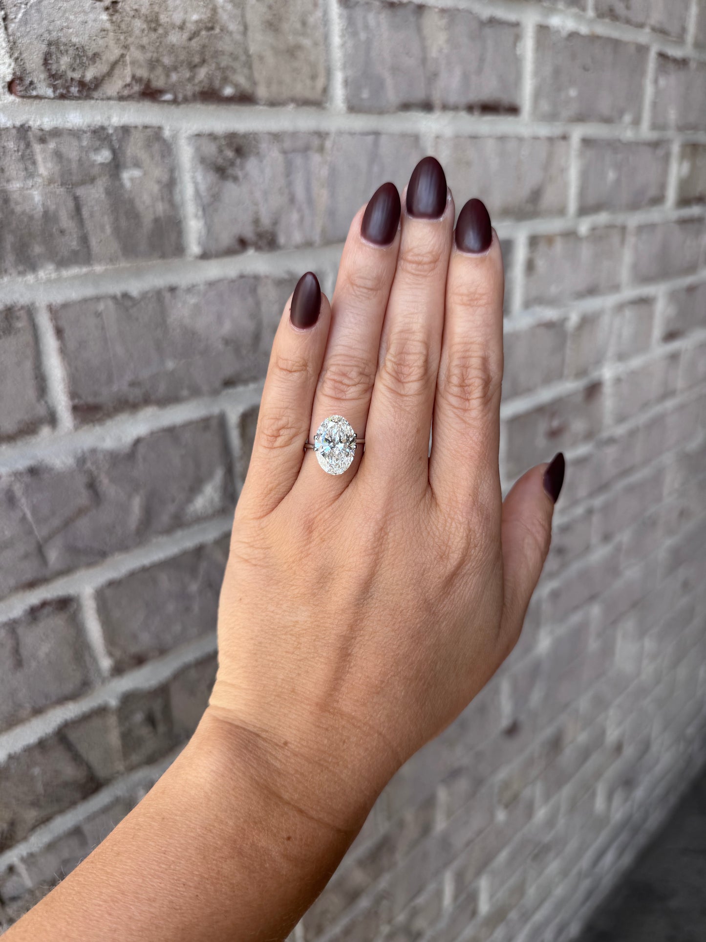 6.56 F VS1 Oval Diamond