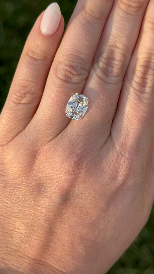 4.34 carat G VVS2 Modified Cushion